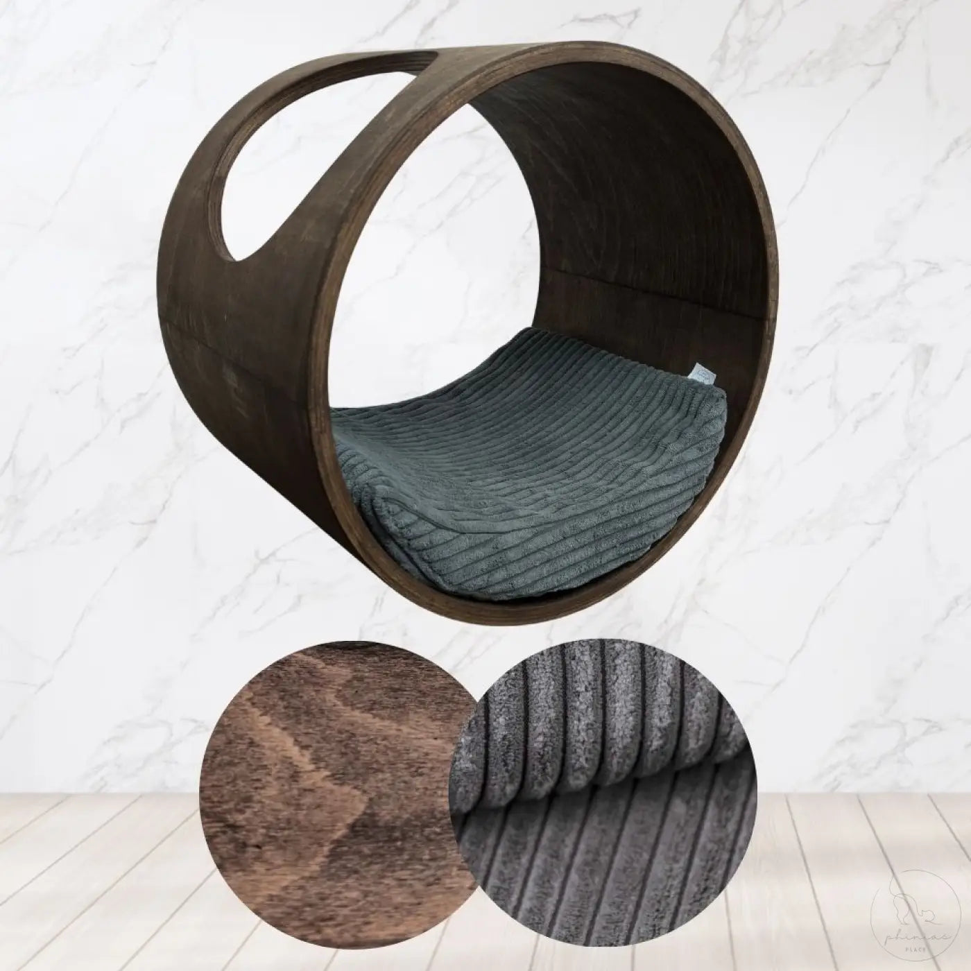 Dunkle holz phinias runde katzenliege mit mondförmigem kissen und grauem kordstoff für wand katzenmöbel