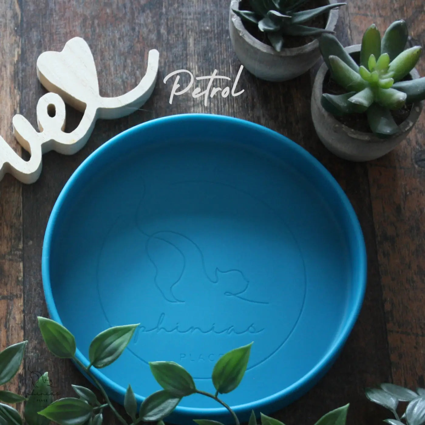 Blaue Silikonschüssel.