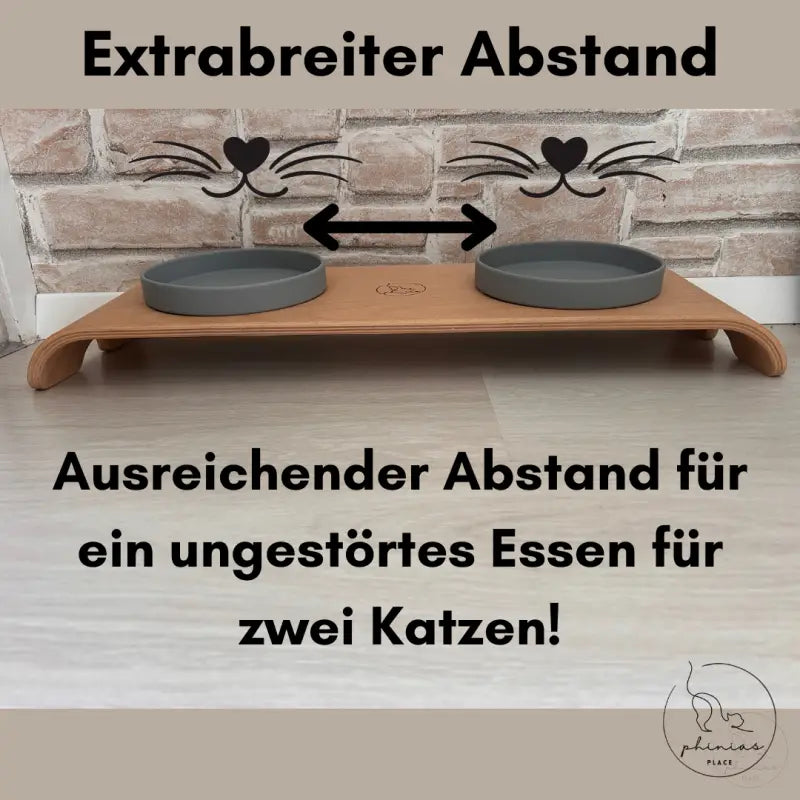 Erhöhter Doppelnapf für Katzen.