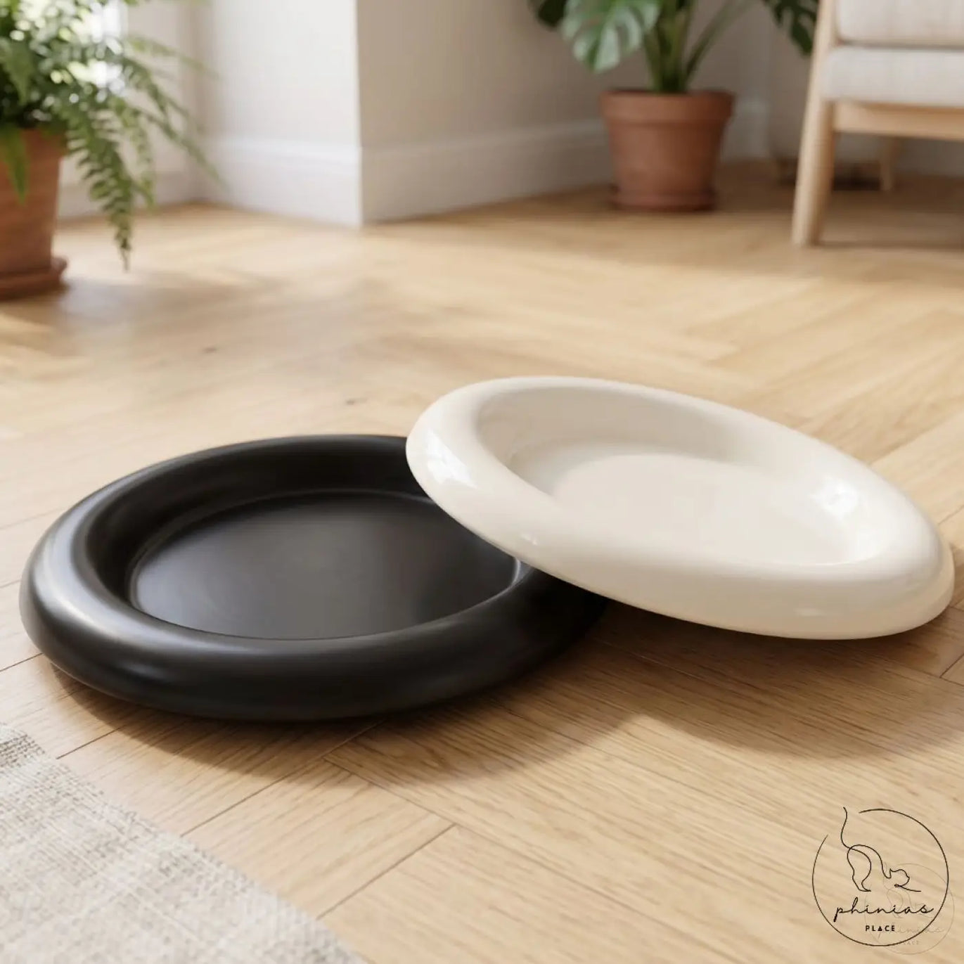 Phinias keramiknapf für katzen, extra flach, oval, schwarz-weiß, schnurrhaarfreundlich, ideal für maine coon katzen