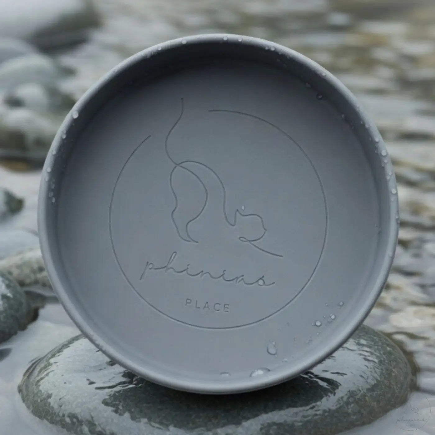 Phinias Futternapf: Grauer Keramiknapf mit Katzenzeichnung gegen Schnurrhaare ständig